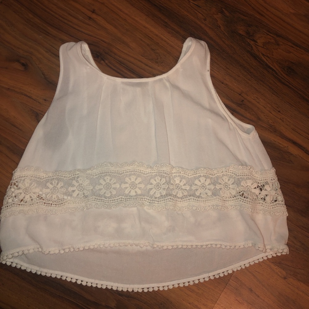Crop top